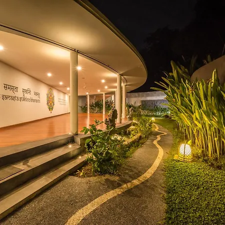 De Moksha Eco Friendly Boutique Resort