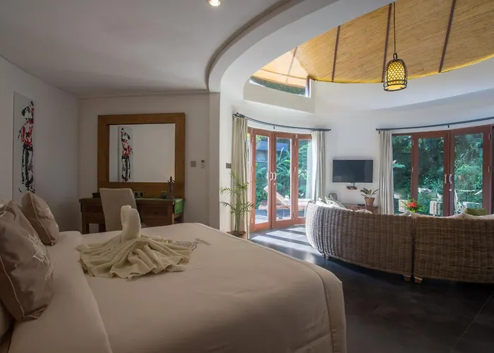 De Moksha Eco Friendly Boutique 4*