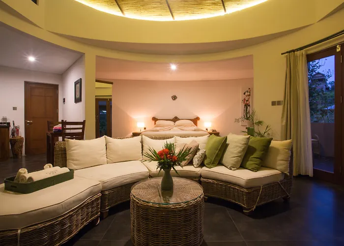 De Moksha Eco Friendly Boutique تاناه لوت